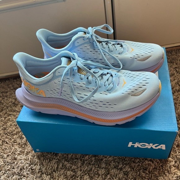 Hoka One One Shoes - Hoka women’s Kawana Size 8.5